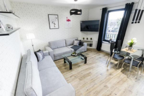 New BIG Apartment- OLD TOWN - 3 Rooms - Parking - Viewpoint